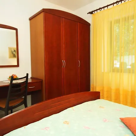 Uvala Vrbovica 4390b 아파트 *
